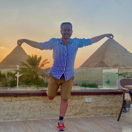 Seven Pyramids Panoramic View Inn Kafrat al Jabal Bagian luar foto