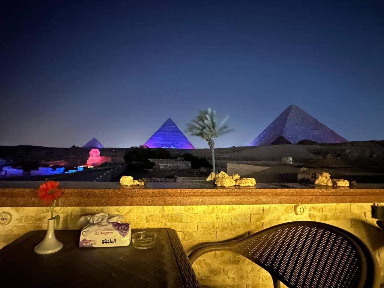 Seven Pyramids Panoramic View Inn Kafrat al Jabal Bagian luar foto