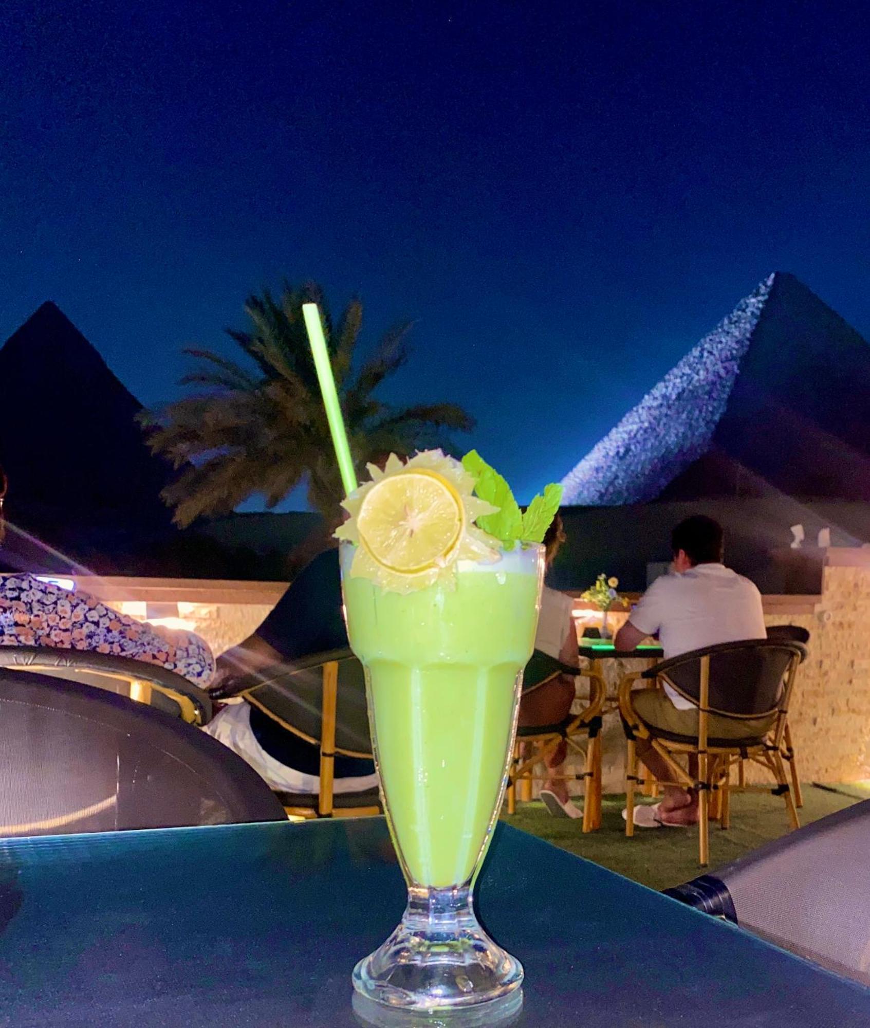 Seven Pyramids Panoramic View Inn Kafrat al Jabal Bagian luar foto