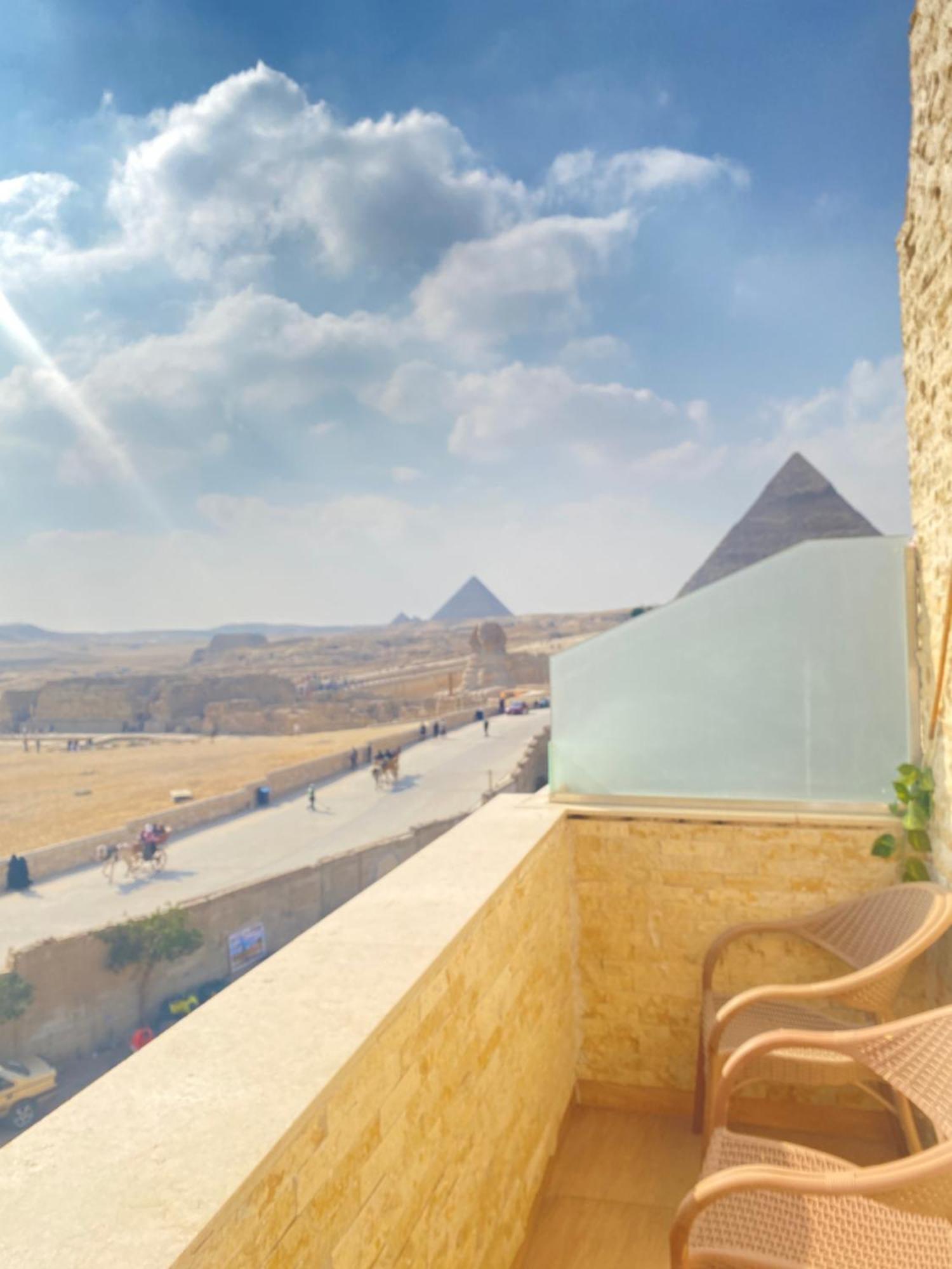 Seven Pyramids Panoramic View Inn Kafrat al Jabal Bagian luar foto